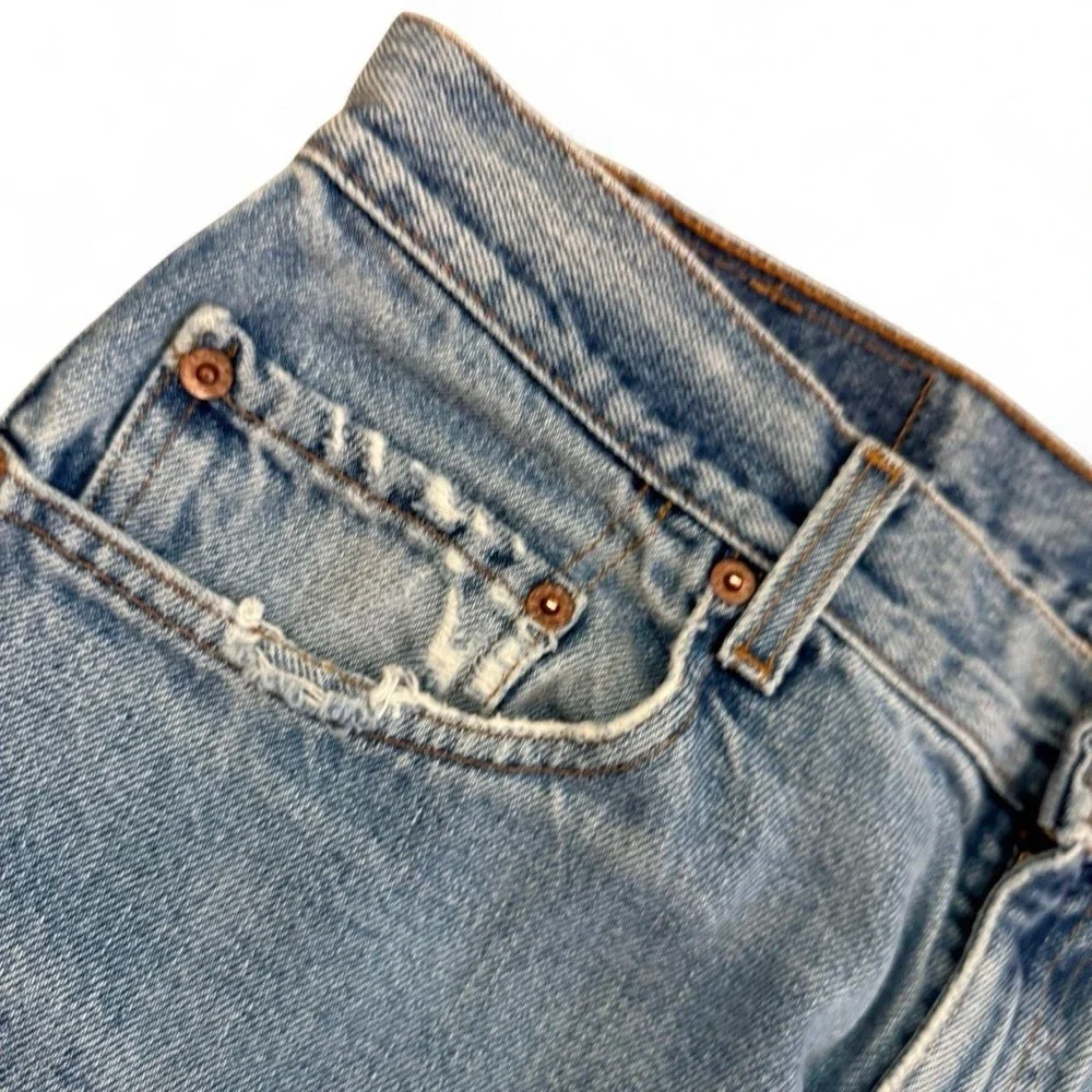 Vintage Levi's 505 Blue Denim Regular Fit Straight Leg Jeans Men's 34x30 Y2K VTG
